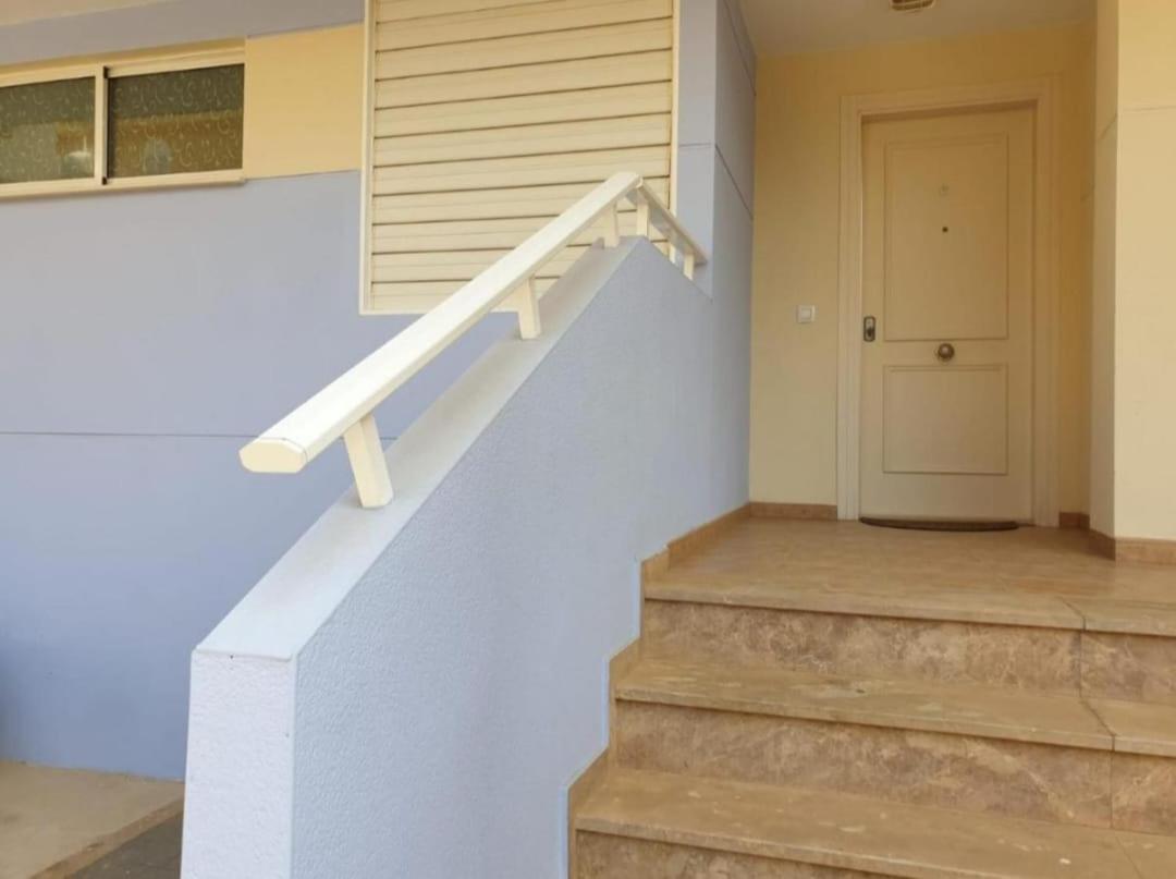 Estupendo apartamento a 100m playa de Denia. Exterior foto