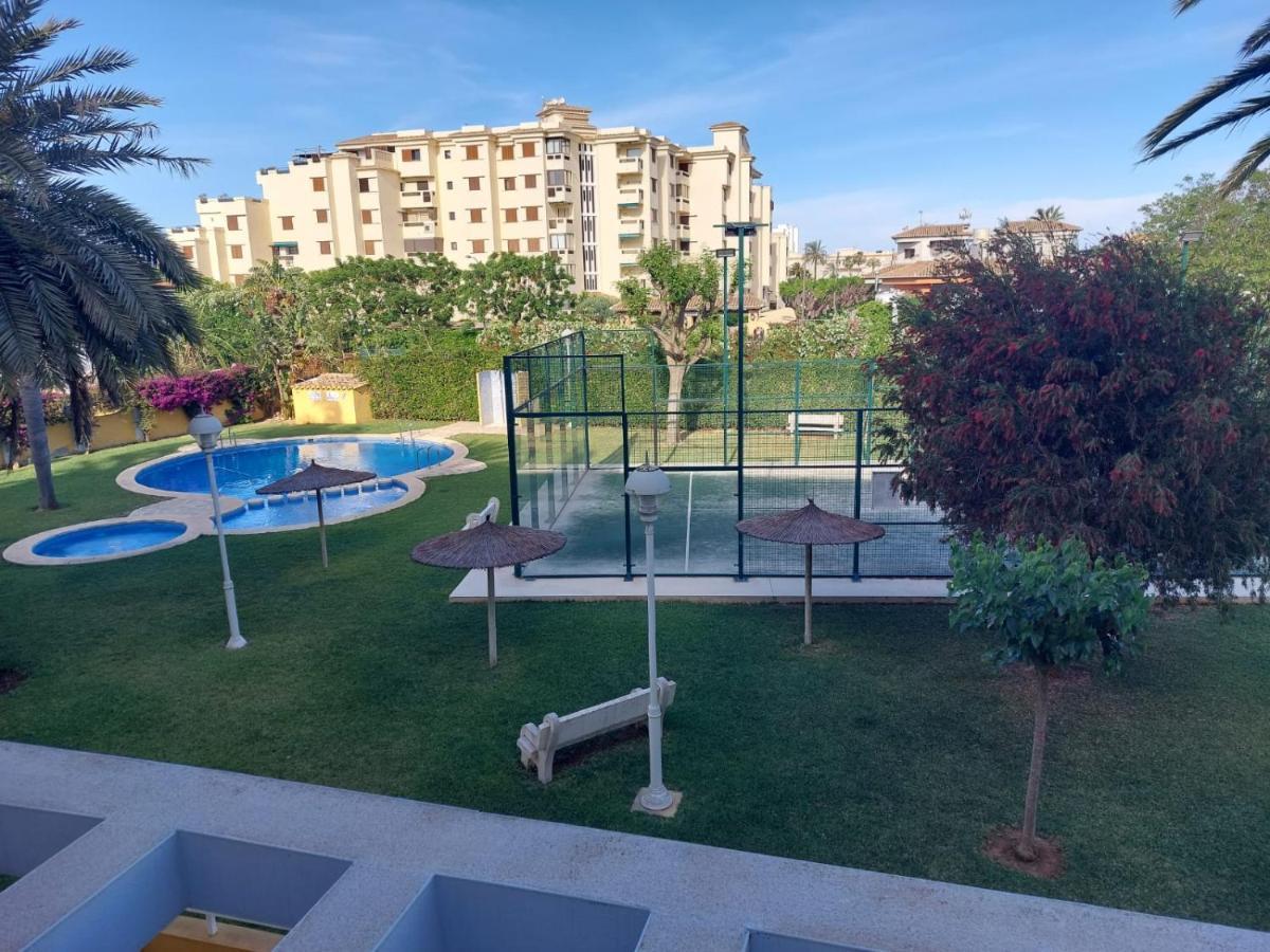 Estupendo apartamento a 100m playa de Denia. Exterior foto